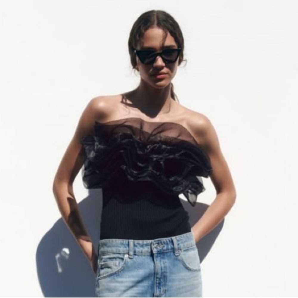Zara organza ruffle rib bodysuit size s black